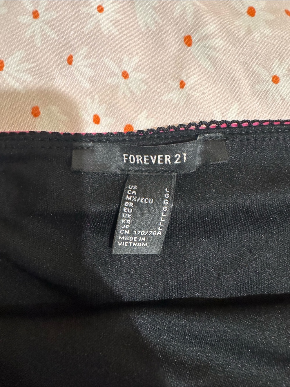 Forever 21 Hot pink tropical mini skirt - Picture 2 of 3